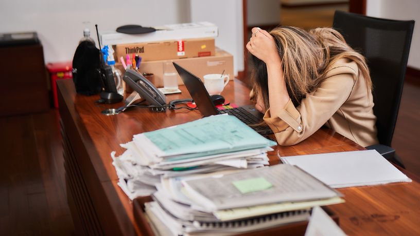 El estrés laboral puede desencadenar en una depresión